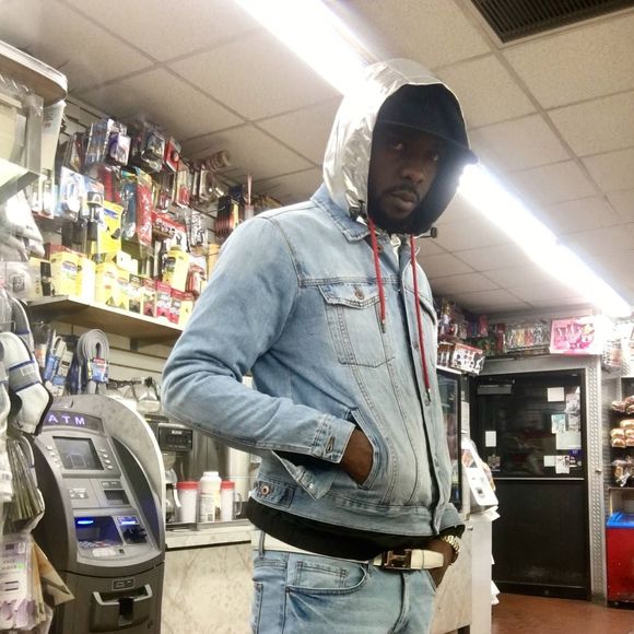 Meet your Posher, Gee - Picture 1 of 1